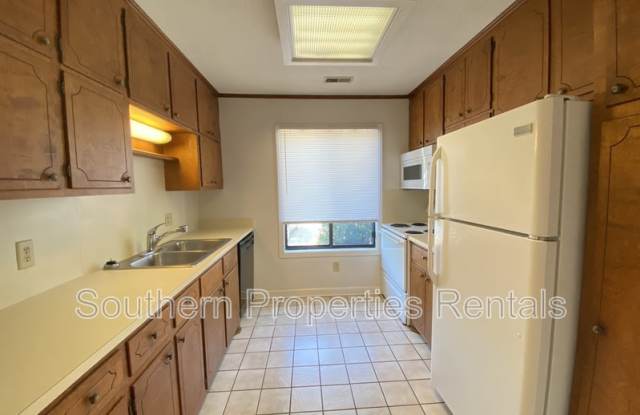 400 N Steel St Apt B - 1 Gallery 2
