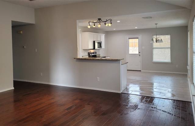 1706 Willow Way Gallery 3