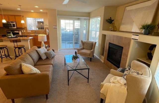 2 Bedroom Townhouse Near McKay Lake Available Now!! Gallery 4