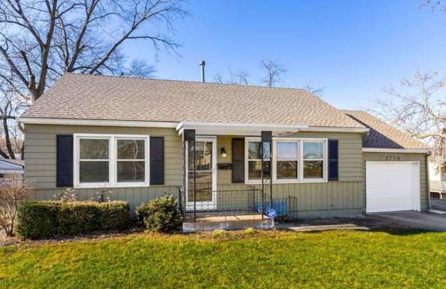 4716 Canterbury Gallery 3