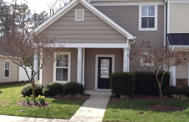 Mid-September Move-in Ready! photos photos