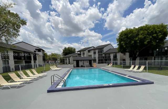 13045 SW 68th St - 13045 Southwest 68th Street, Kendale Lakes, FL 33183 13045 SW 68th St - 13045 Southwest 68th Street, Kendale Lakes, FL 33183