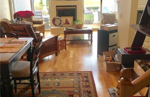 69 Midlake Circle Gallery 4