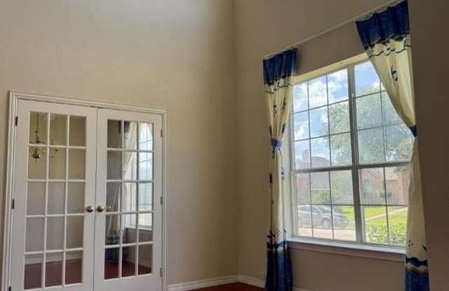 4546 Cape Charles Drive Gallery 4