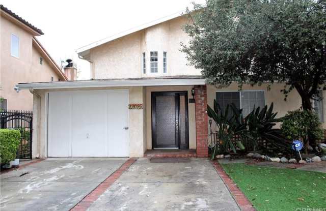 22025 Martinez Street Gallery 2