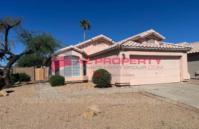 4838 W Kerry Ln Gallery 1