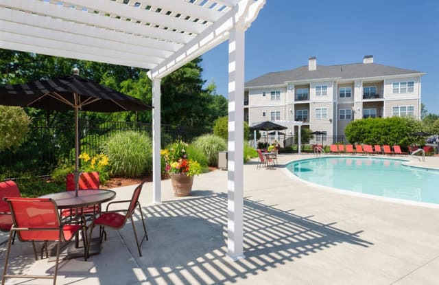 Edgewood Apartments Gallery 4
