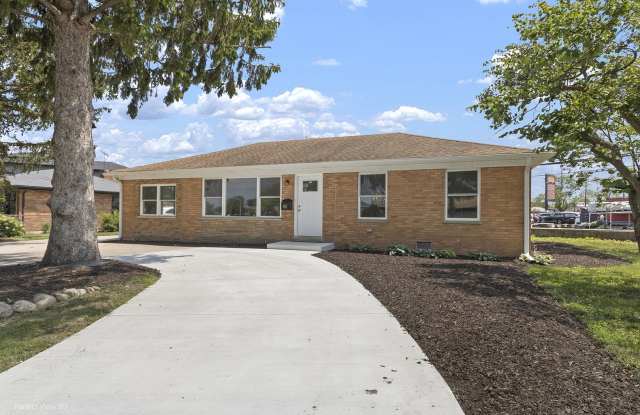 8331 W Gunnison Street photos photos