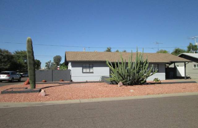 3202 N 20TH Place Gallery 2