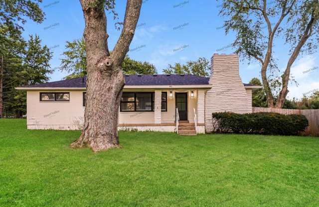 141 Grandview Drive Gallery 1