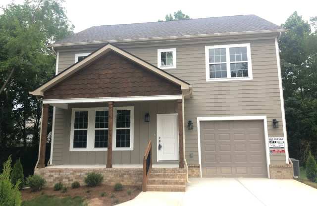 Rental 3 Bedrooms + 2.5 Baths in East Brainerd - 2729 Amsterdam Lane, Chattanooga, TN 37421