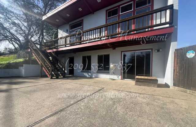 Gold Cliff 855 photos photos