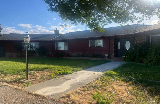 Nothing but short of Amazing - 3 Bedroom home! photos photos
