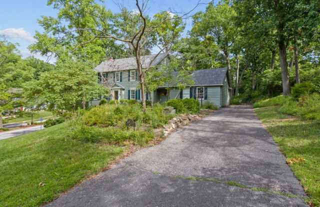 12819 Huntercreek Road photos photos