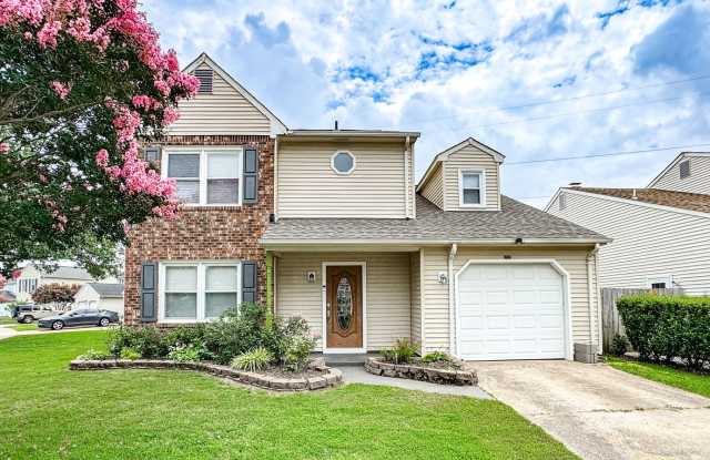 Va. Beach! Renovated and Move-In Ready! 4BR, 2 1/2 BA, 2005 s/f, cul-de-sac, fenced-in yard, Rock Creek Community amenities! photos photos