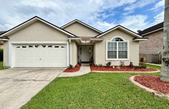 9302 Prosperity Lake Dr Gallery 1