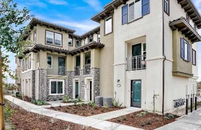 13480 Lopelia Meadows Place Gallery 1