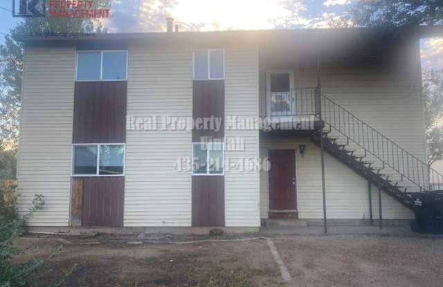 Cute 3 Bedroom 1 Bathroom Apartment Gallery 1