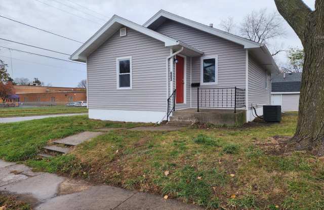 2 Bedroom 1 Bathroom House photos photos