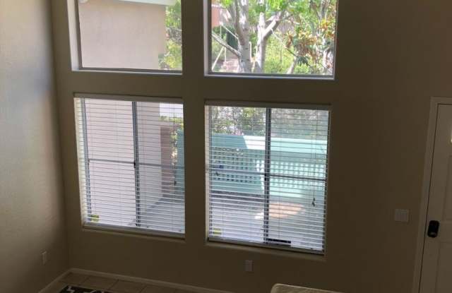 12902 Carmel Creek Rd #4 Gallery 3