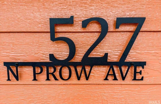 527 N Prow Avenue Gallery 2