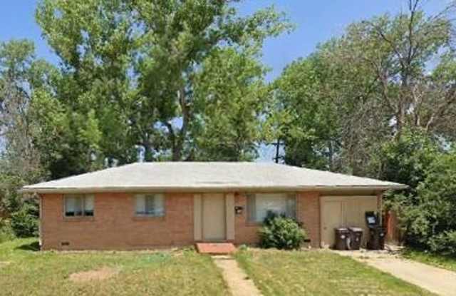 SHORT LEASE AVAILABLE NOW! Martin Acres Ranch home with New Kitchen and Flooring - 3345 Martin Drive, Boulder, CO 80305