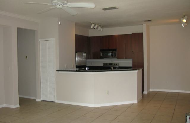 5225 Wellington Park Cir #B55 Gallery 2