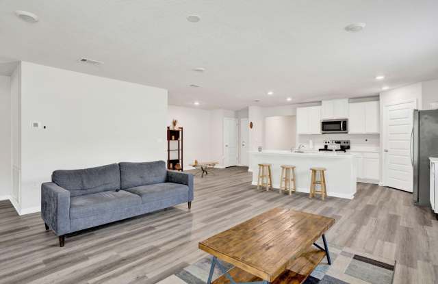 535 Mary Lou Way Gallery 2