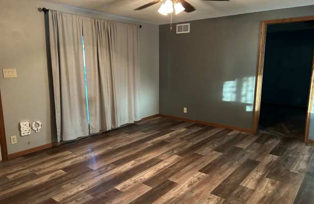 3 bedroom in East Moline Gallery 4