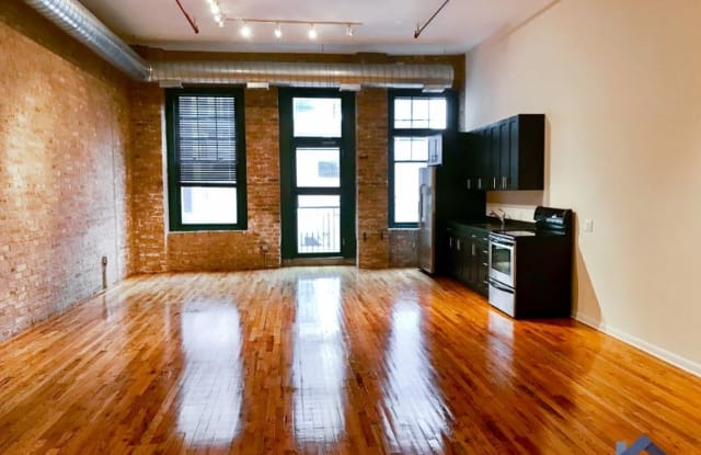 845 W Fulton Market 201 - 845 W Fulton Market, Chicago, IL 60607