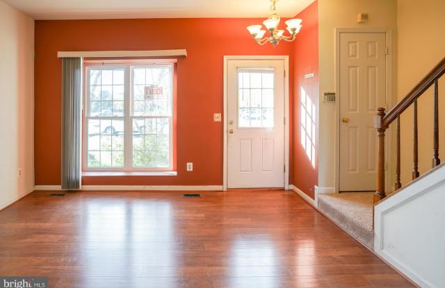 13558 HIGHLAND MEWS COURT Gallery 4