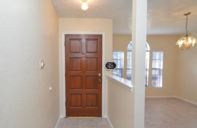 16307 Ginger Run Way Gallery 2