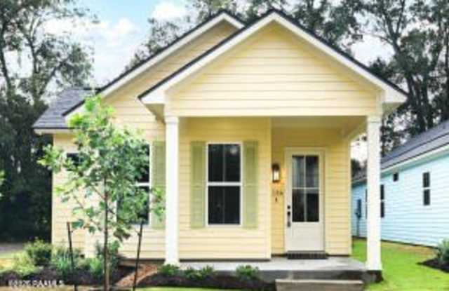 136 Banister Court Gallery 1
