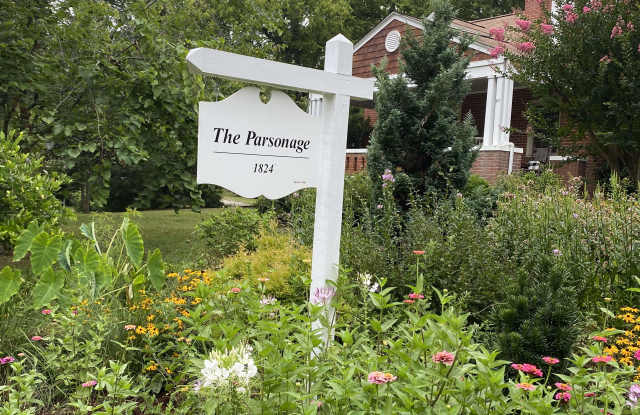 807 Benton Street photos photos