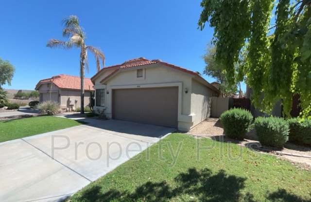 4541 E Tanglewood Dr - 4541 East Tanglewood Drive, Phoenix, AZ 85048