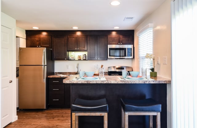Lake Village Townhomes Gallery 1