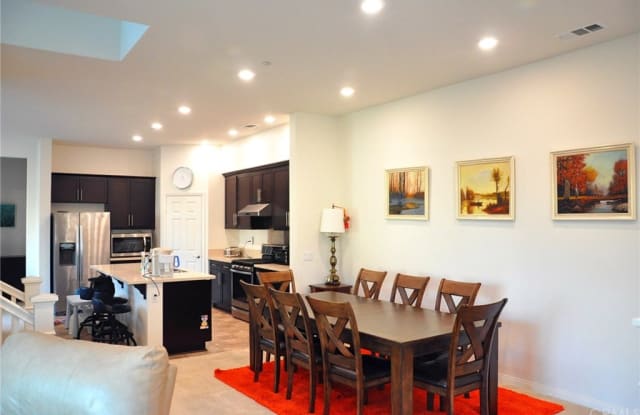 143 Neptune - 143 Neptune, Irvine, CA 92618