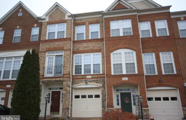 21936 EDGEMERE TERRACE - 21936 Edgemere Terrace, Broadlands, VA 20148