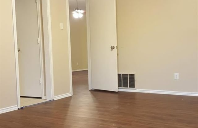 849 Parkwest Boulevard - 849 Parkwest Boulevard, Saginaw, TX 76179