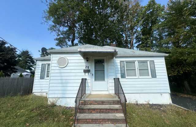 2 bedroom, 1 bathroom - 25 Billings Street, Woodbridge, NJ 07095