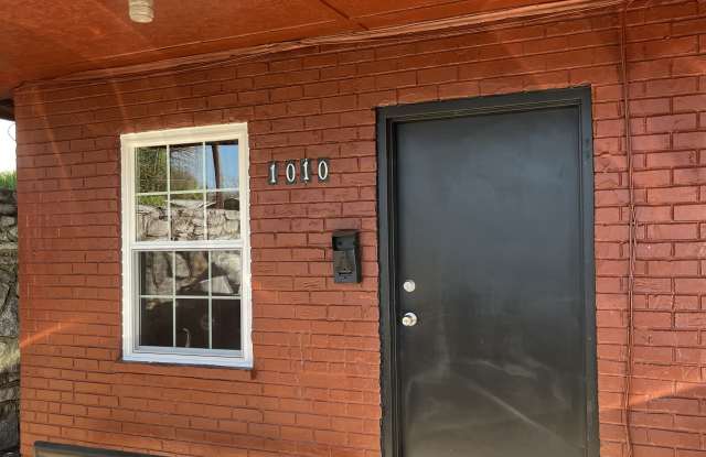 1010 Park Ave photos photos