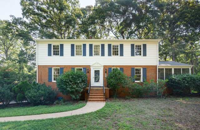 Large 5 Bedroom Home in Bon Air ***Available Mid August*** Gallery 4