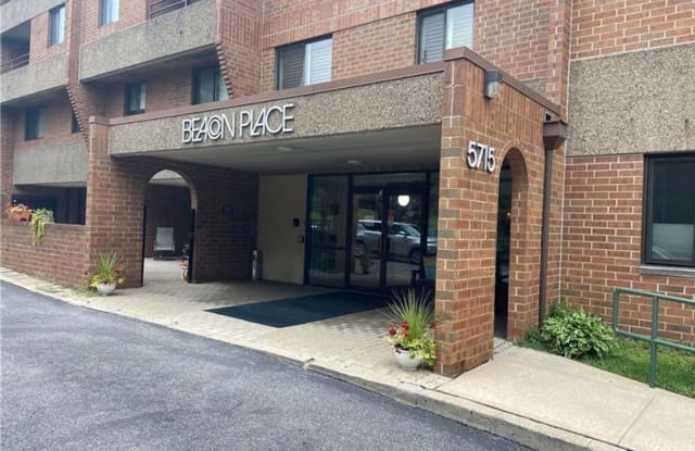 5715 Beacon St Apt 313 - 5715 Beacon Street, Pittsburgh, PA 15217