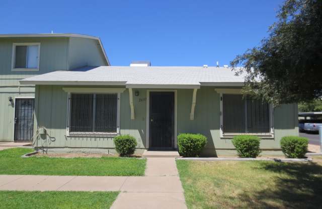 2637 W. Wolf St. Gallery 2