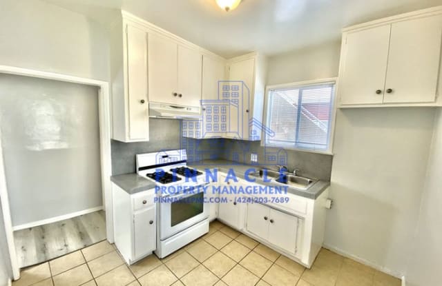 3832 West 118th Place - 3832 West 118th Place, Hawthorne, CA 90250