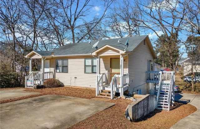 341 Griffin Street - 341 West Griffin Street, Dallas, GA 30132