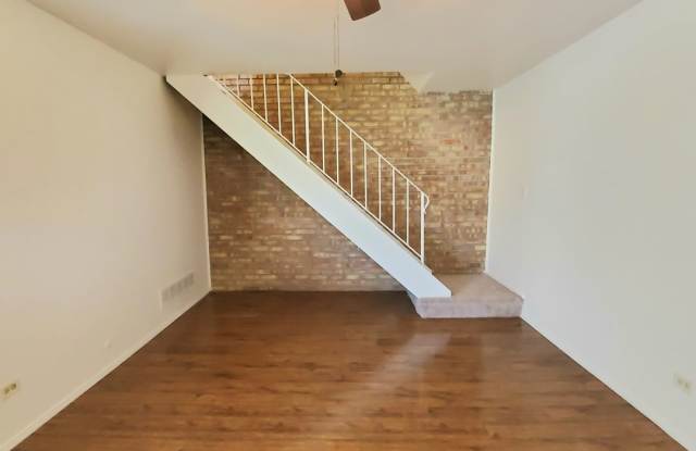 329 David Court Gallery 3