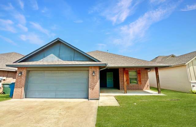 Beautiful 4-Bedroom Home in Edmond – Available Now! photos photos