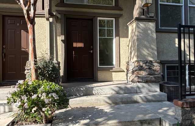 Move-In Ready 4 Bedroom Home Perfect for Professionals  Families photos photos