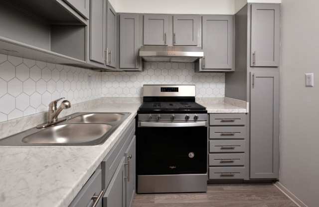 The Chateau Apartments photos photos
